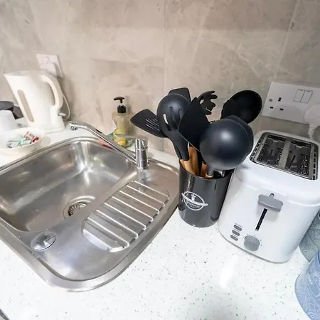 Compact Near The City In Selly Oak Apartment Birmingham