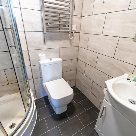 Compact Near The City In Selly Oak Apartment