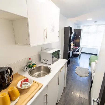 Compact Near The City In Selly Oak Apartment *